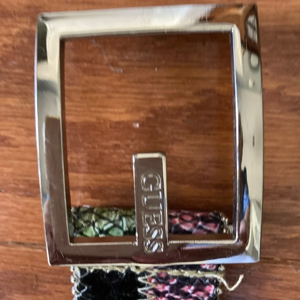 GUESS Belt Multicolor Faux Snakeskin Finish Rhinestones Vintage Y2K Size L